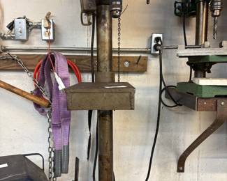 Drill press 