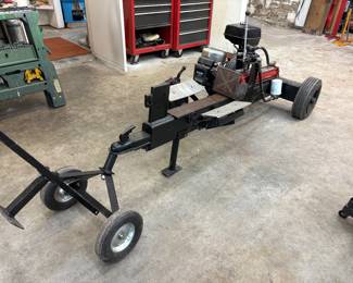 American log splitter 
Runs but carburetor needs to be rebuilt 