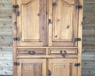 Vintage Country Style Pine Entertaiment Armoire