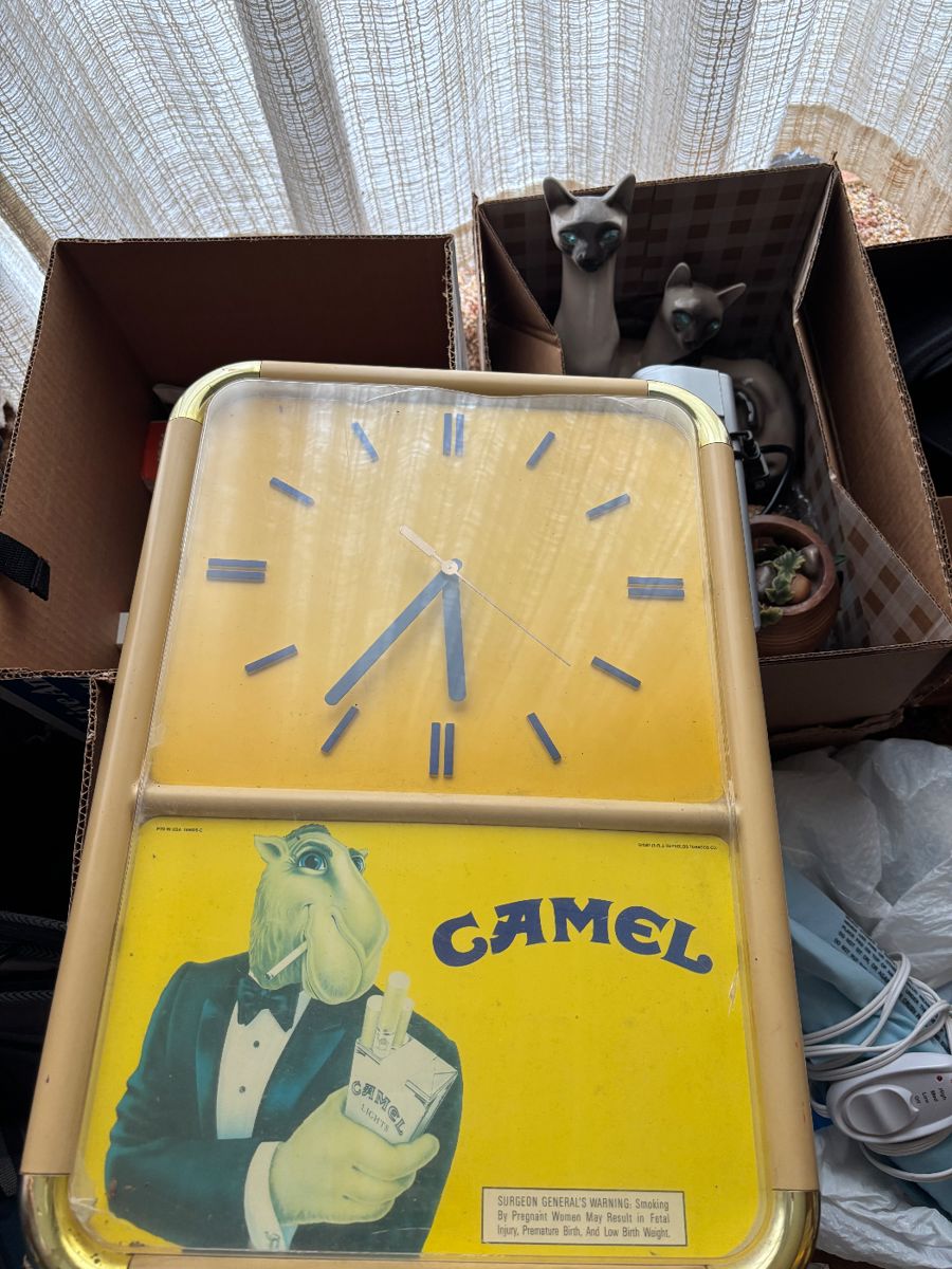 camel cigarette clock Camel Cigarettes 