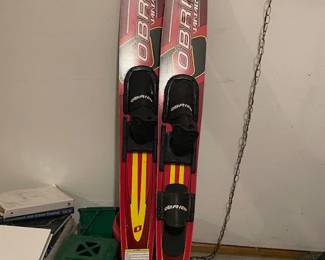 Adult O'Brien Water Skis 