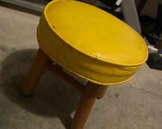 X -small  yellow foot stool