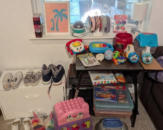 some girls shoes and more toys