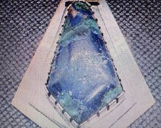 Pictures do not do the jewelry justice. For more details go to: https://modestlambestatesales.hibid.com/