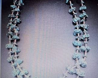 Pictures do not do the jewelry justice. For more details go to: https://modestlambestatesales.hibid.com/