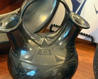 Mata Ortiz Lopez (signed) Earthen Pottery Wedding Vase