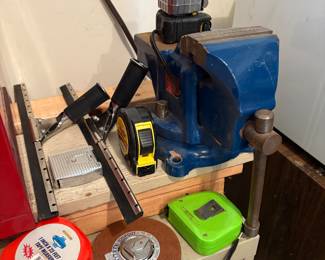 Vice, Tapes, lots of hand tools