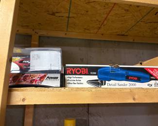 Ryobi Detail Sander 2000