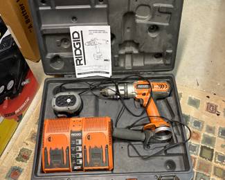 Rodgid 1/2" 12 volt Drill-Driver R82015