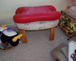 stools, sewing items