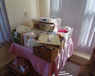 Lots of sewing items