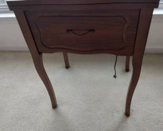 Folding Sewing Side End Table with Sewing Machine