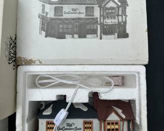 Dept 56 Dickens’ Heritage Village Series Light Up Building