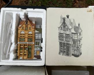 Dept 56 Dickens’ Heritage Village Series Light Up Building
