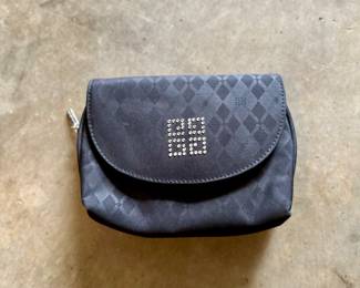 Estate Collection of Purses & Handbags - Vintage, Leather, Boho, and Chic Finds
