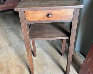 1 drawer stand