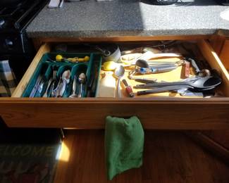 Utensils & gadgets