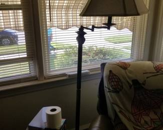 Floor lamp