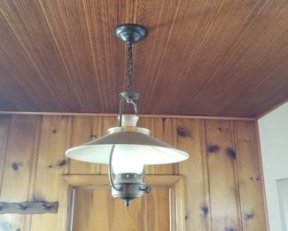 Light fixture