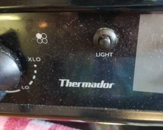 Thermador gas range