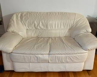 New Leather Love Seat 