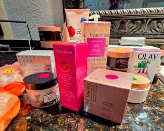 Josie Maran, Philosophy creams, oils 