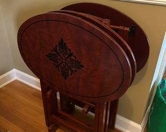 3 tv trays