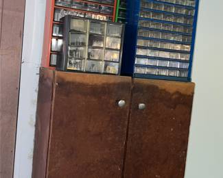 Screw storage for garage