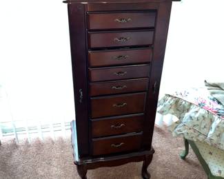 Jewelry cabinet