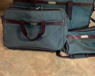 Vintage Samsonite Luggage Set - Green and Brown