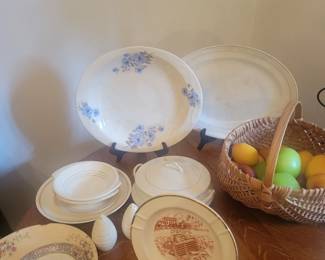 Hopewell China and a Petersburg hospital commemorative plate