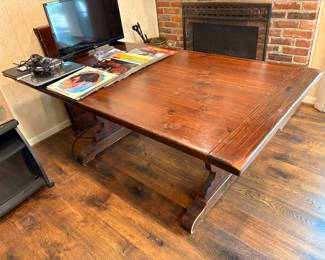 Pine dining table
