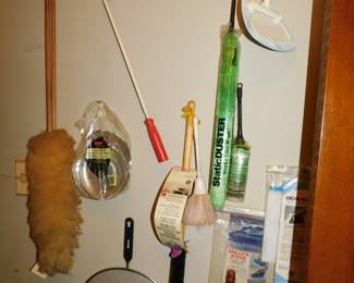 HOUSEHOLD ITEMS