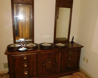 VINTAGE TRIPLE DRESSER & DOUBLE MIRROR BY BURLINGTON HOUSE FURNITURE