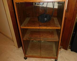 STEREO CABINET