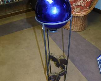 GLOBE ON STAND