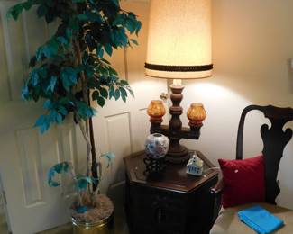 VIntage Hex End Table- Vintage MCM Double Amber Glass Table Lamp