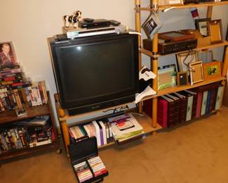 ETAGIER AND VINTAGE TV