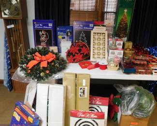 HOLIDAY ITEMS