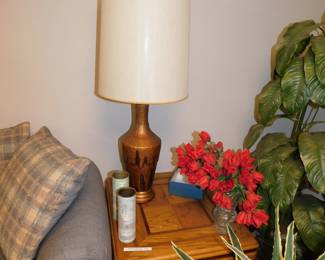MCM GILT LAMP AND OAK END TABLE