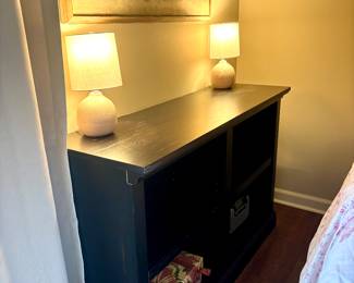 Sofa table/cabinet 