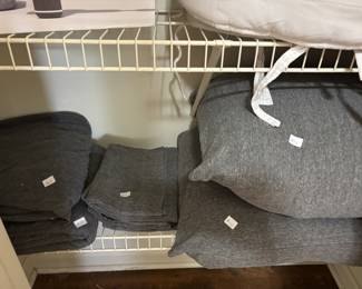 Billows/blankets 