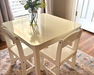 Kids table 