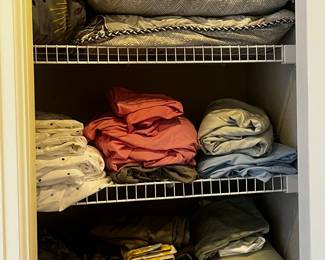  Queen Size Bedding and Linen Lot