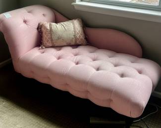 Vintage Chaise Lounge - Pink Upholstered