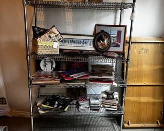 Metal Wire Shelving Unit Industrial Style Storage Rack with Multiple Shelves