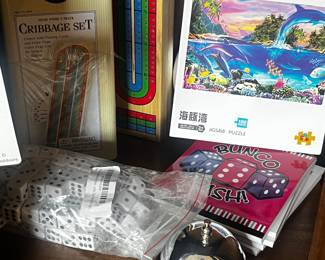 Vintage Games and Accessories Lot, LosAngeles Times Coffee Table Books