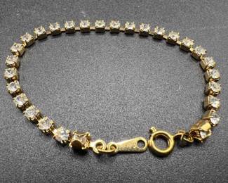 6.5” Delicate Sparkling Costume Jewelry Tennis Bracelet
