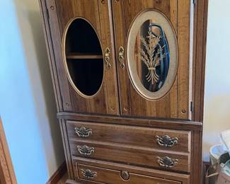 Bedroom Furniture — Imperfect
