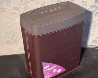 Medium Duty Paper Shredder

